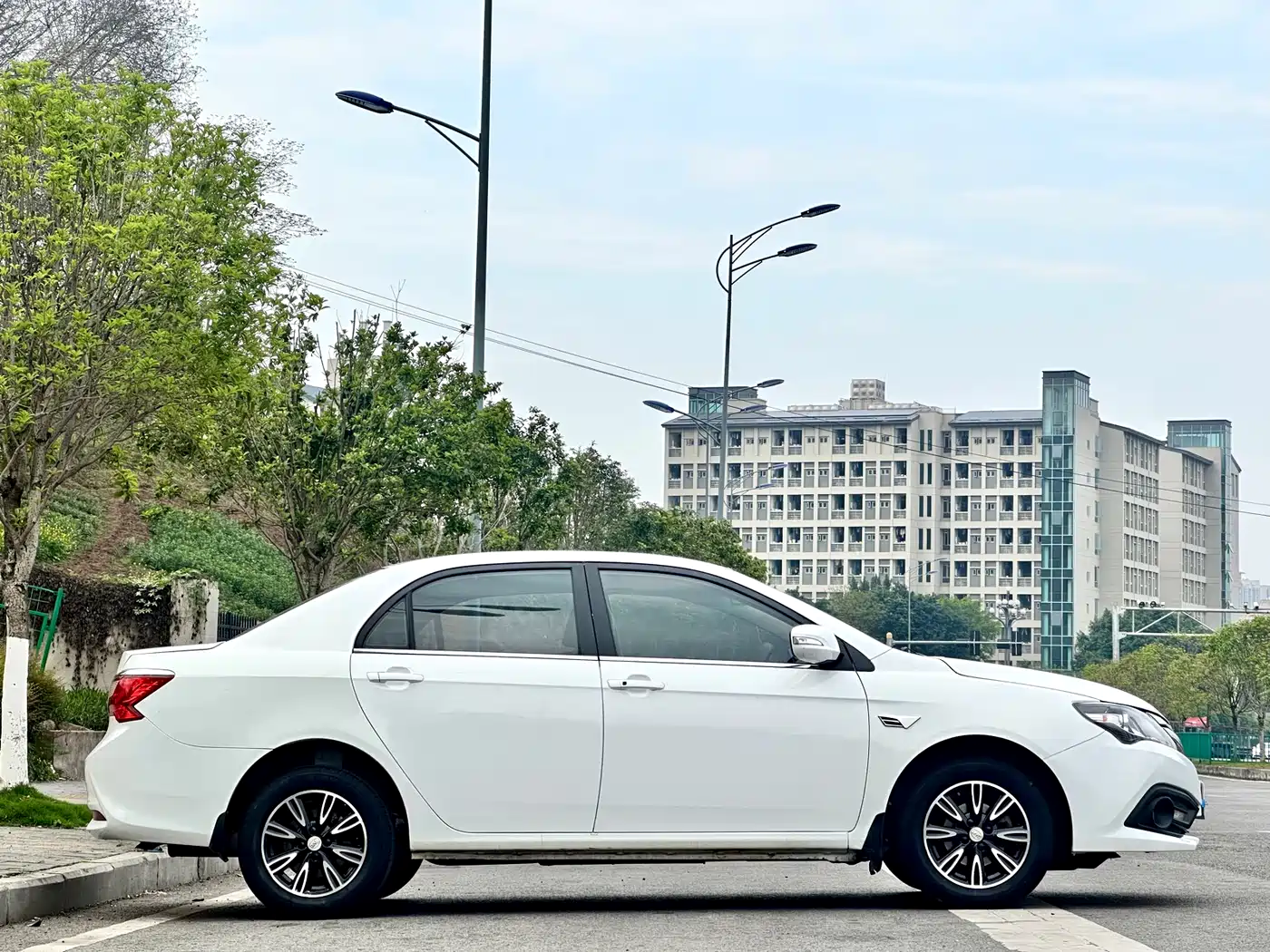 BYD F3 2016 1.5L Manual Luxury фото 4