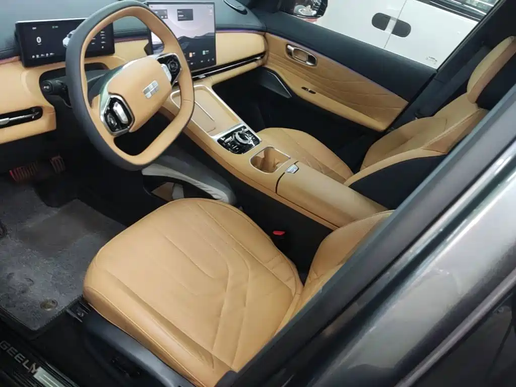 Geely Galaxy Galaxy Starship 7 EM-i 2025 2025 120km Navigation Edition