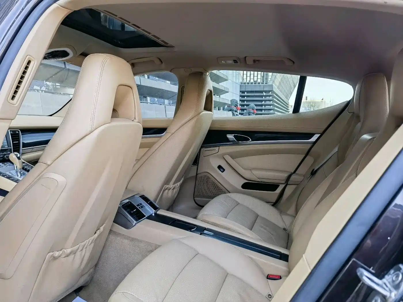 Porsche Panamera 2010 Panamera 4 3.6L фото 9