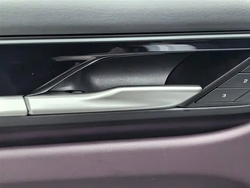 Porsche Macan EV 2025 2024 Macan Long Range
