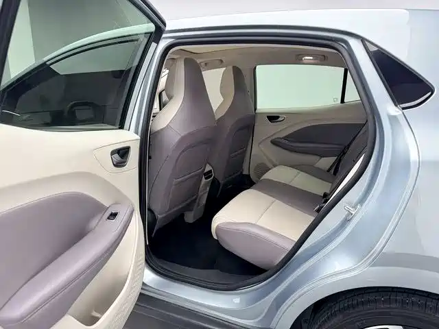 MG MG4 EV 2025 2025 Base Model