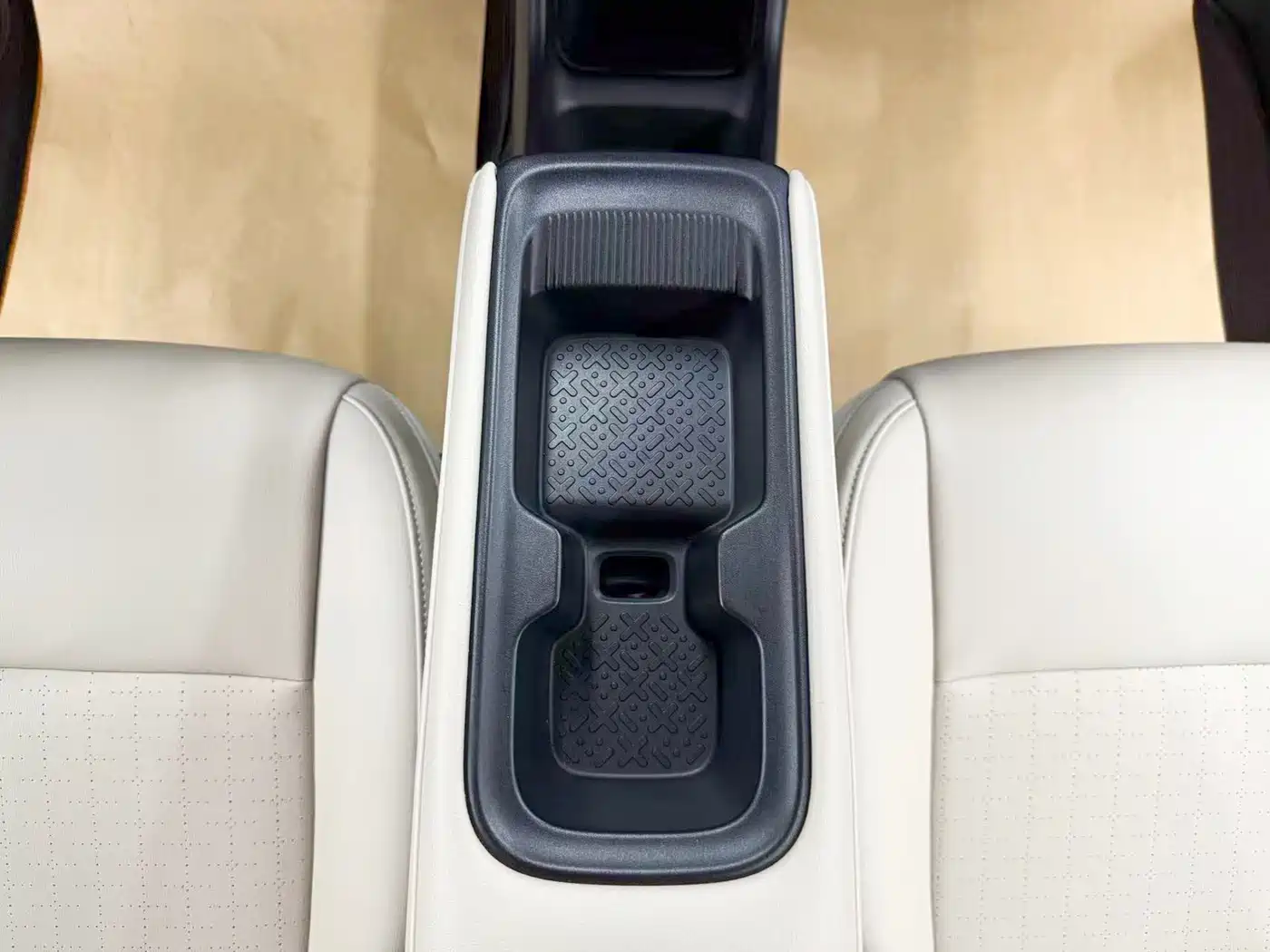 Wuling Motors Wuling Binguo PLUS 2024 2024 Model 510km Flagship Edition 4-Seater