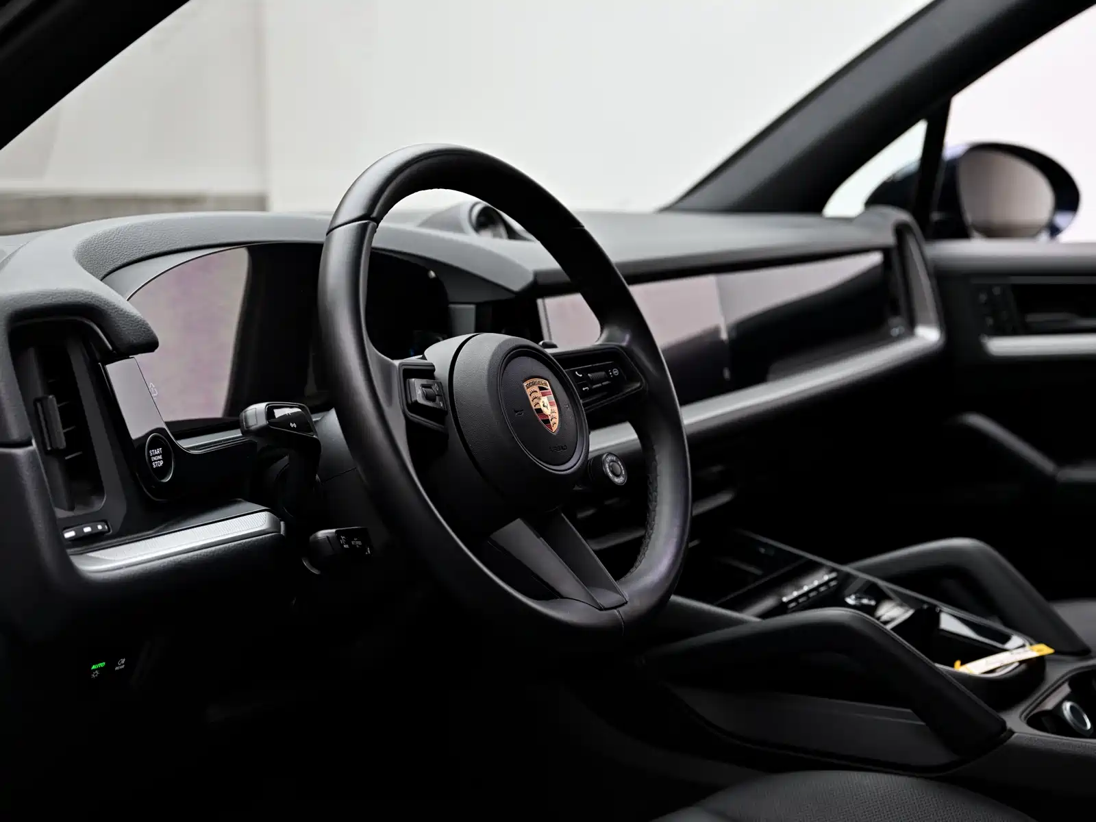 صورة 8 - Porsche Cayenne