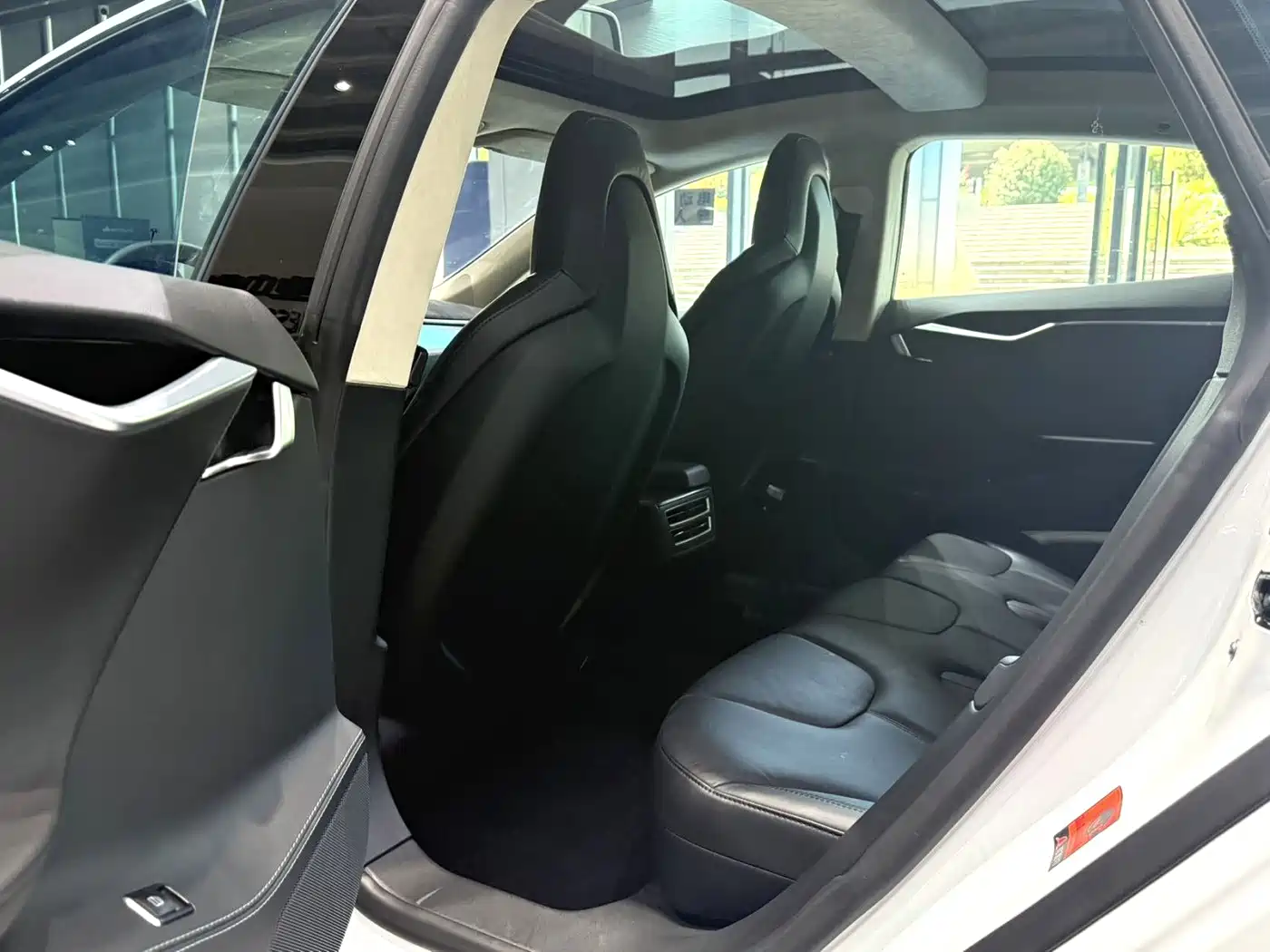 Tesla Model S 2014 2014 Model S P85