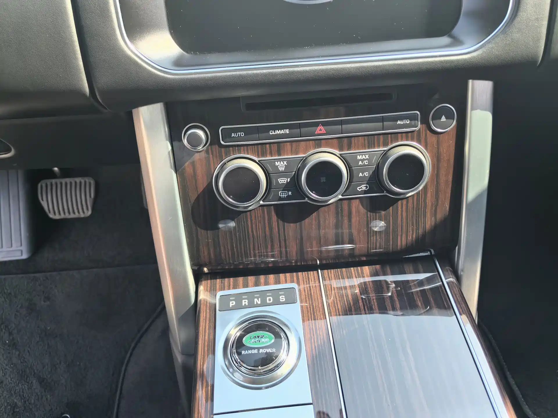 Фото 20 - Land Rover Range Rover