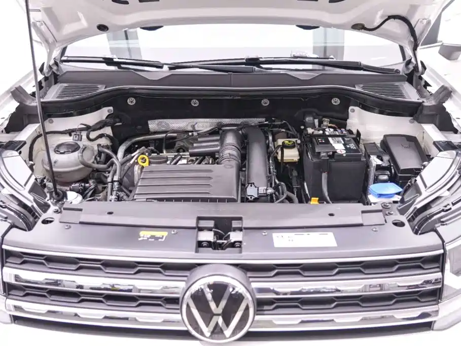 Volkswagen Tharu, миниатюра 17
