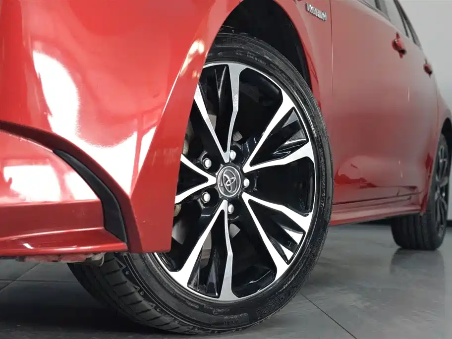 Toyota Levin 2019 Dual Engine 1.8H E-CVT Sport Edition China V фото 18