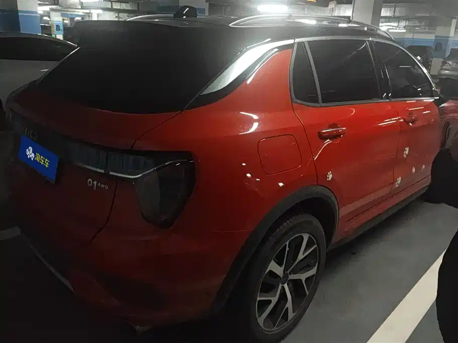 Lynk & Co 01 2017 2.0T AWD Pro фото 3