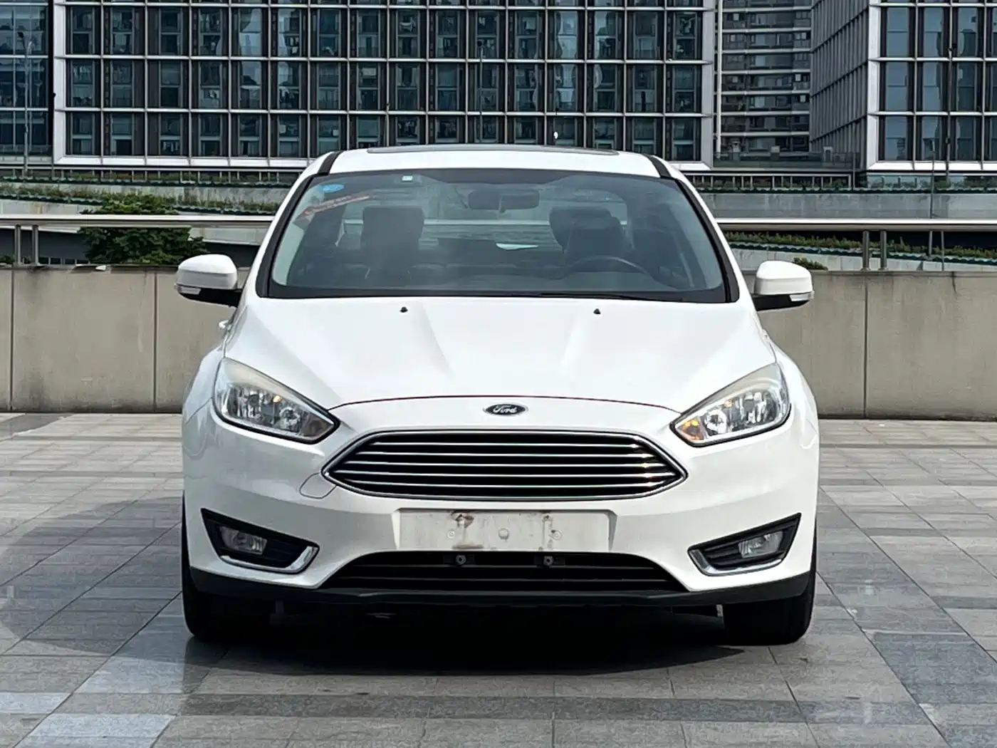 Фото 2 - Ford Focus