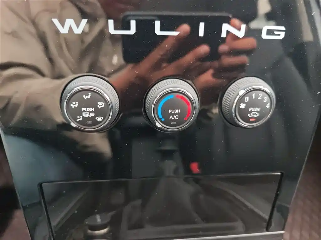 Wuling Motors Wuling Journey 2026 2021 1.5T Manual Luxury Edition