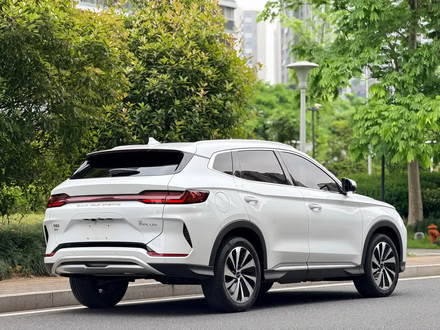 BYD Song PLUS PHEV 2023 Champion Edition DM-i 110KM Flagship PLUS фото 6