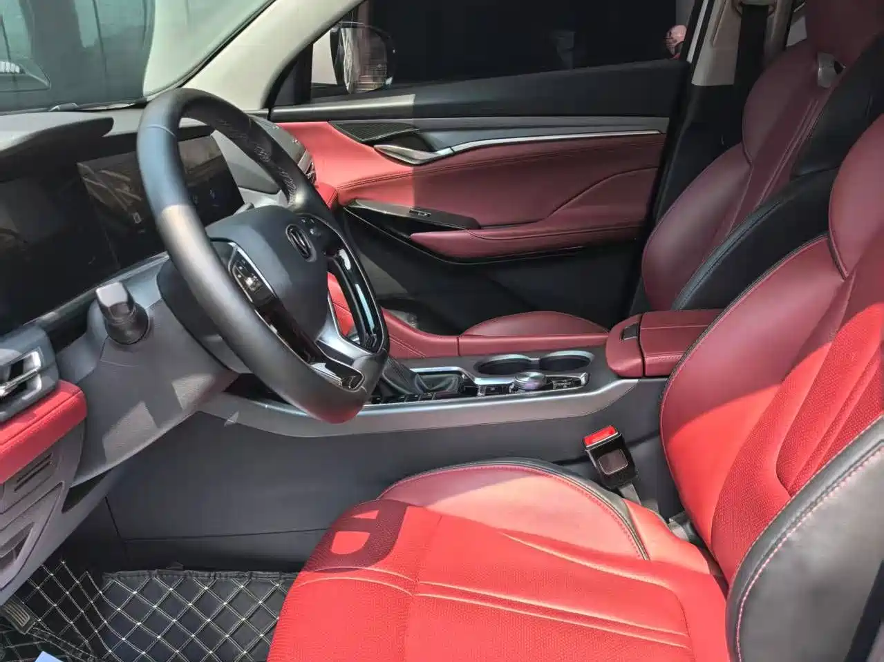 Фото 7 - Changan CS75 PLUS