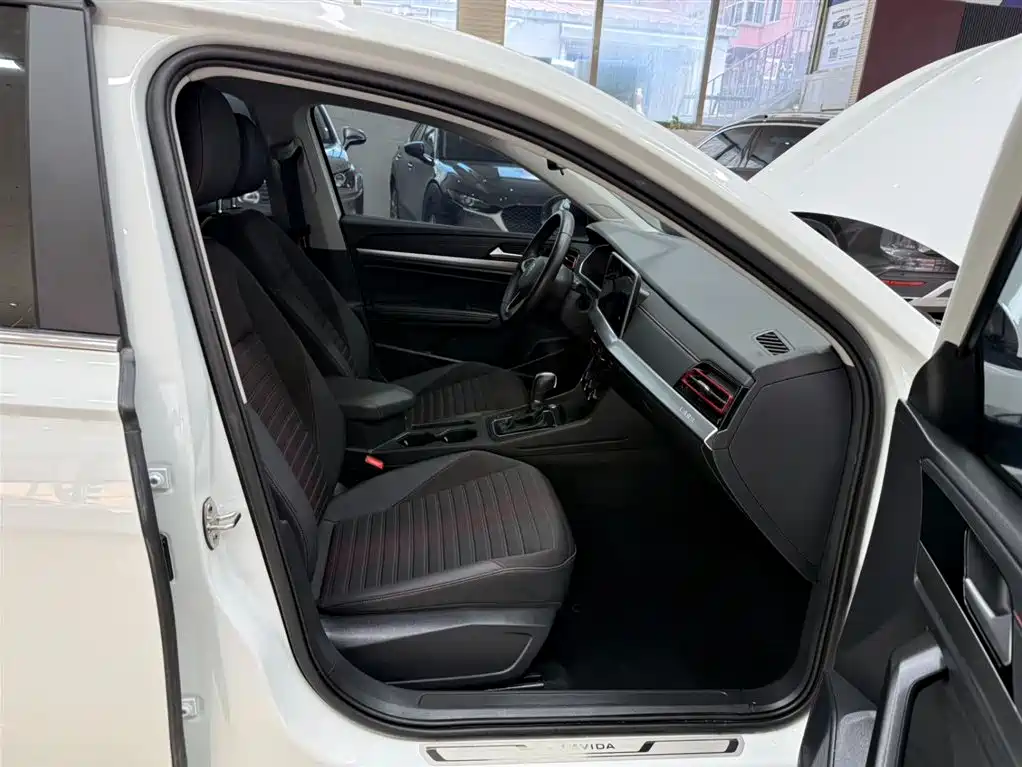 Volkswagen Lavida 2023 280TSI DSG Starlight Comfort Edition фото 22