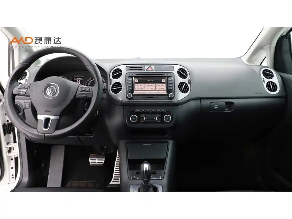 Volkswagen Golf 2011 1.4TSI Auto Comfort фото 5