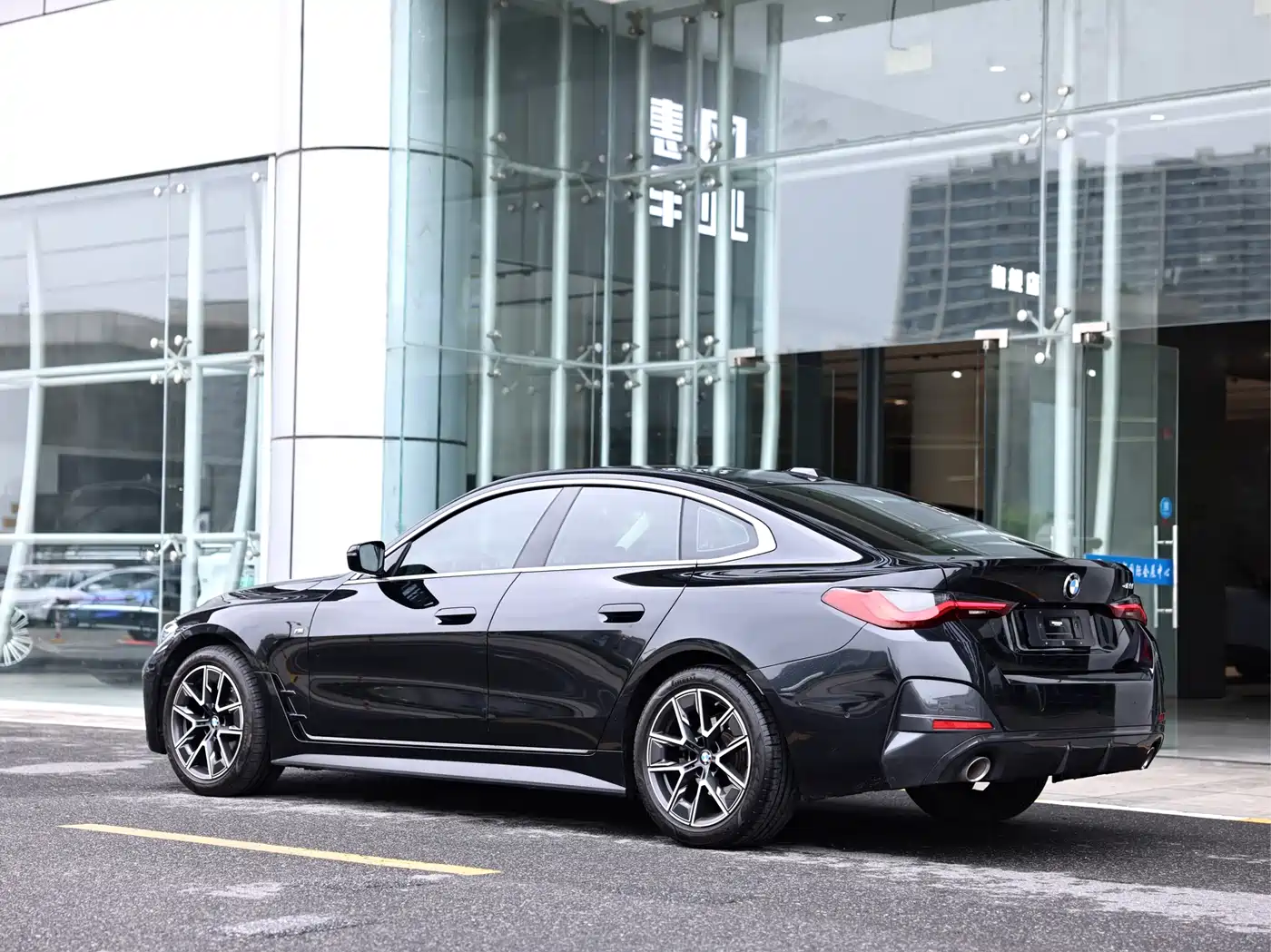 BMW 4 Series 2022 425i Gran Coupe M Sport Package фото 5