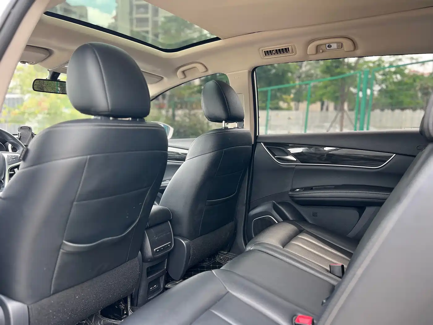 BYD Song MAX 2017 1.5T Auto Smart Elite 7-Seater фото 5