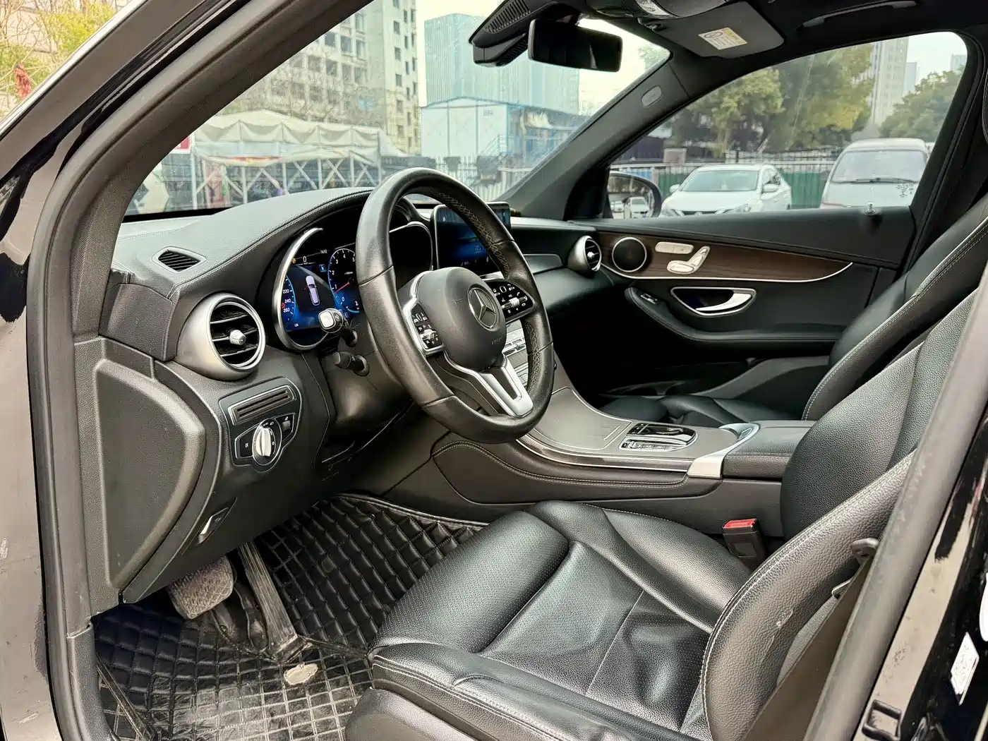 Mercedes-Benz GLC 2020 GLC 260 L 4MATIC Dynamic фото 10