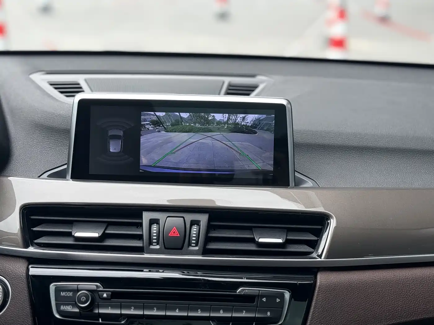 BMW X1 New Energy 2018 xDrive25Le Luxury Model фото 16