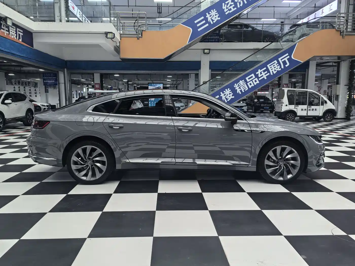 Volkswagen FAW-Volkswagen CC 2021 380TSI Eye-catching Edition фото 4