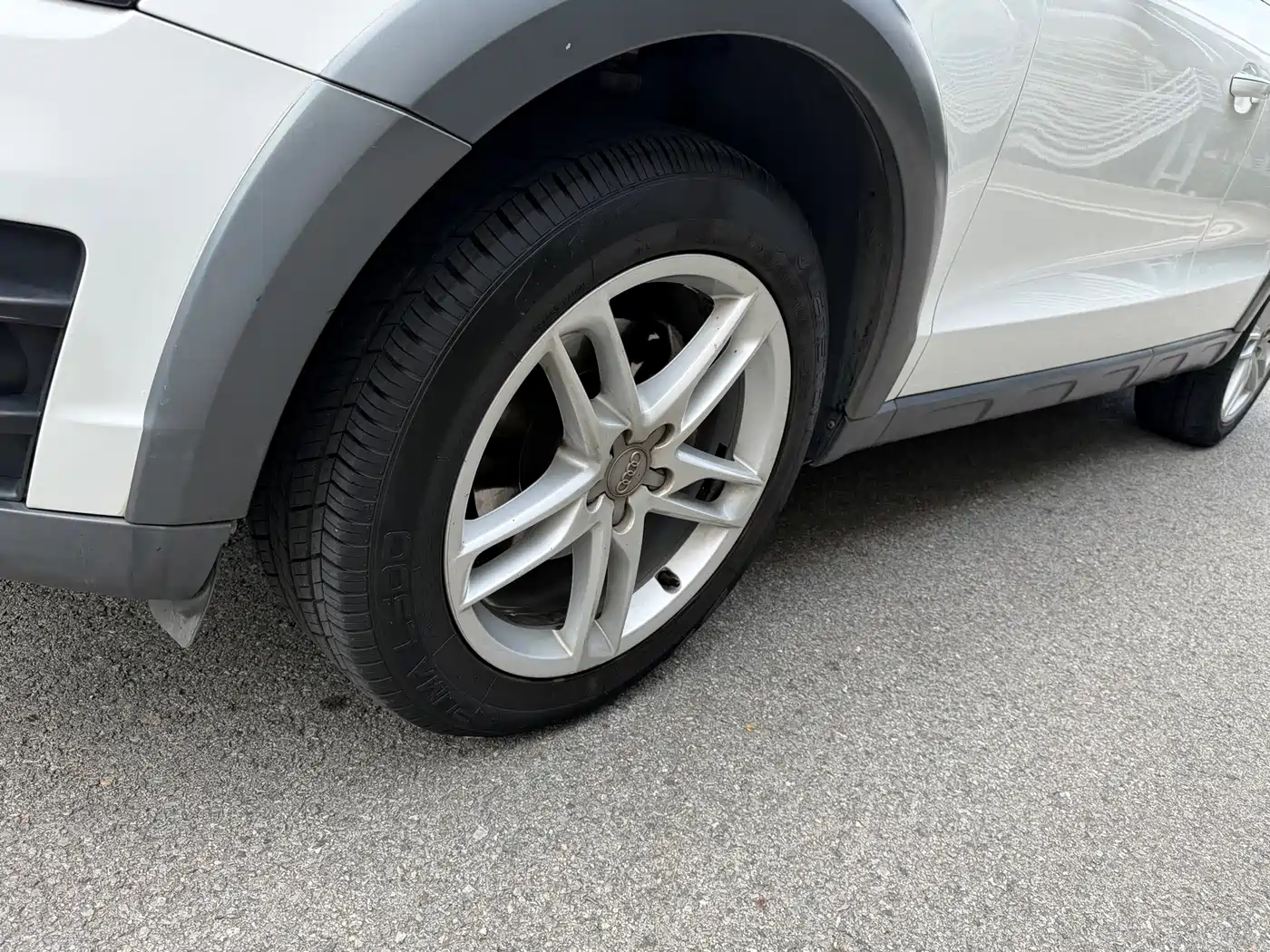Audi Q5 2018 2017 Plus 40 TFSI Technology
