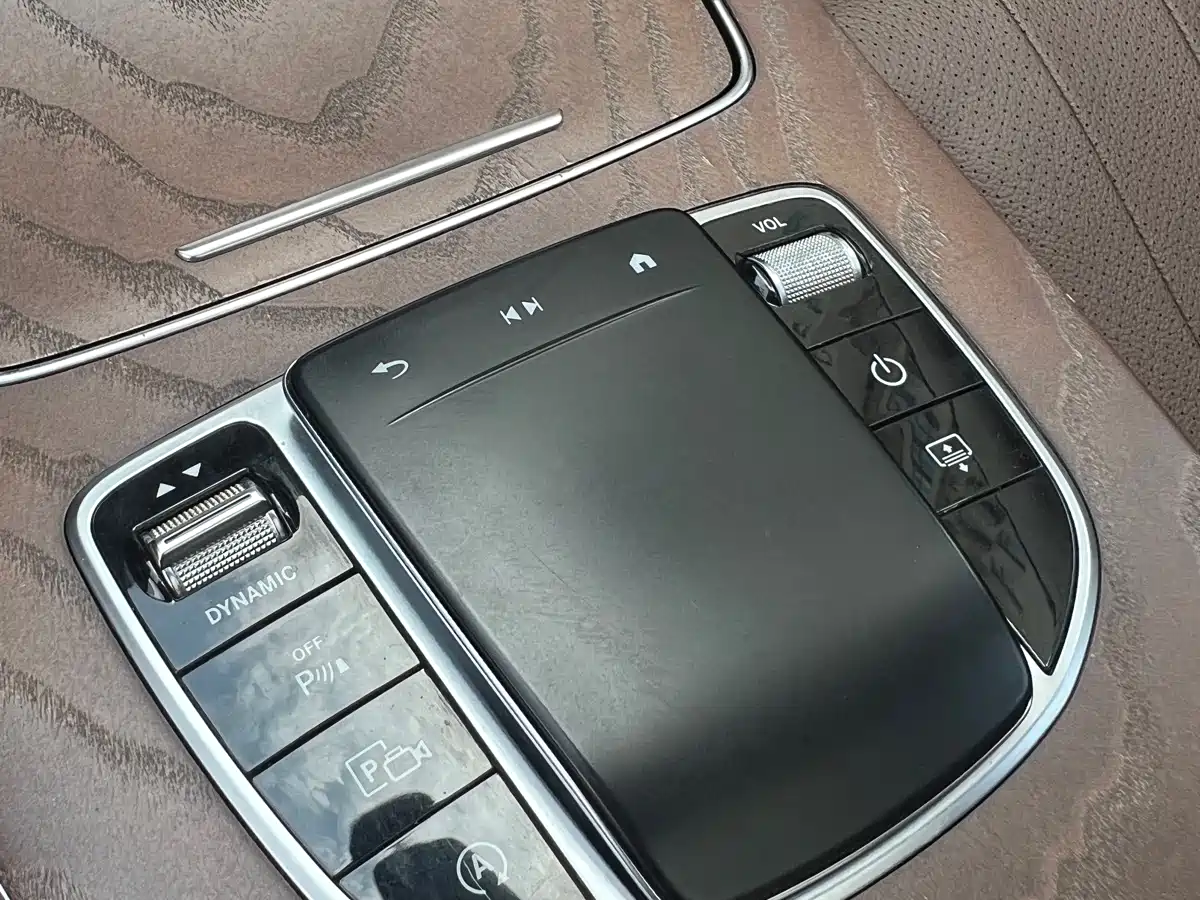 Mercedes-Benz E-Class 2021 E 300 L Luxury фото 31