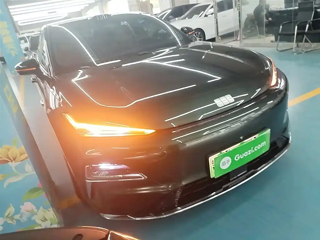 Geely Galaxy Galaxy Xingyao 8 2025 130km EM-P Starship Edition фото 4