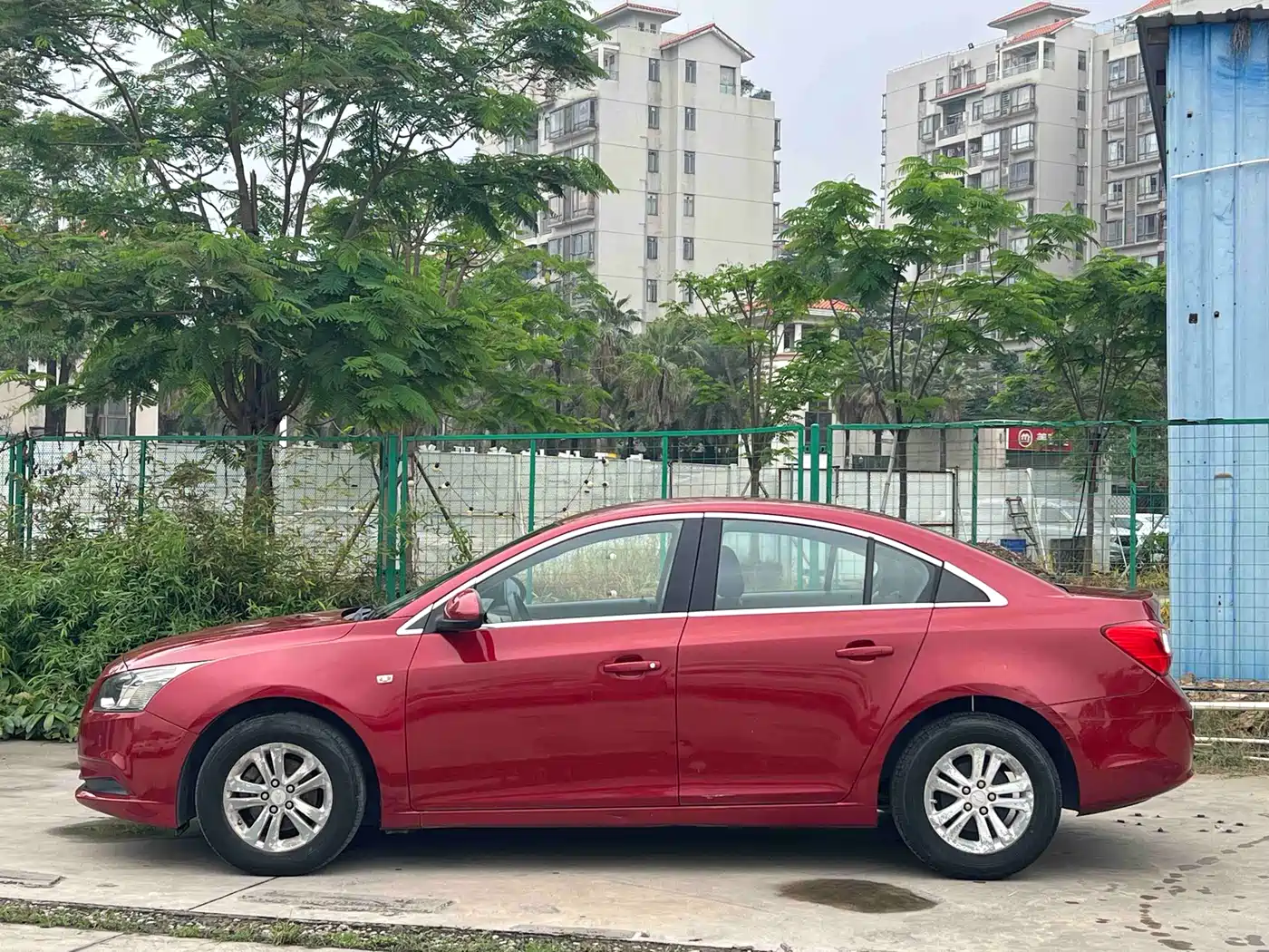 Chevrolet Cruze 2015 1.5L Classic SL MT фото 3