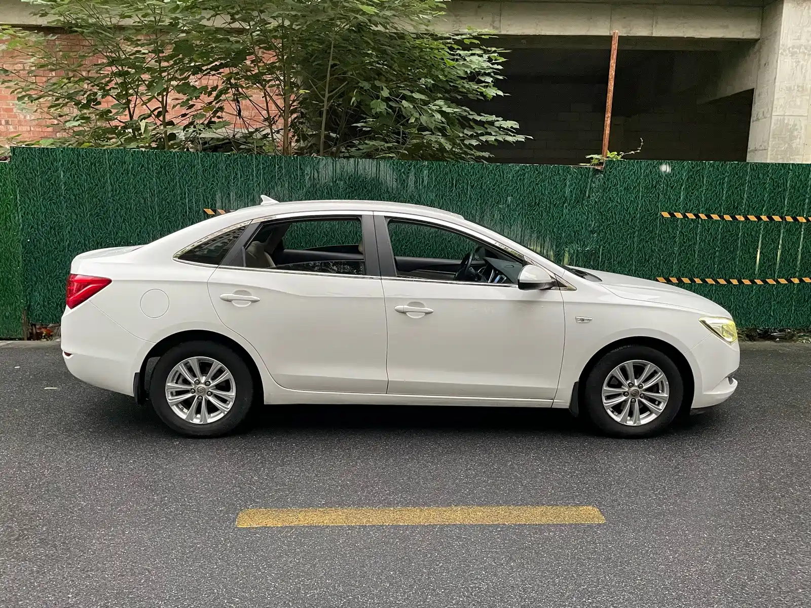 Фото 5 - Buick Excelle