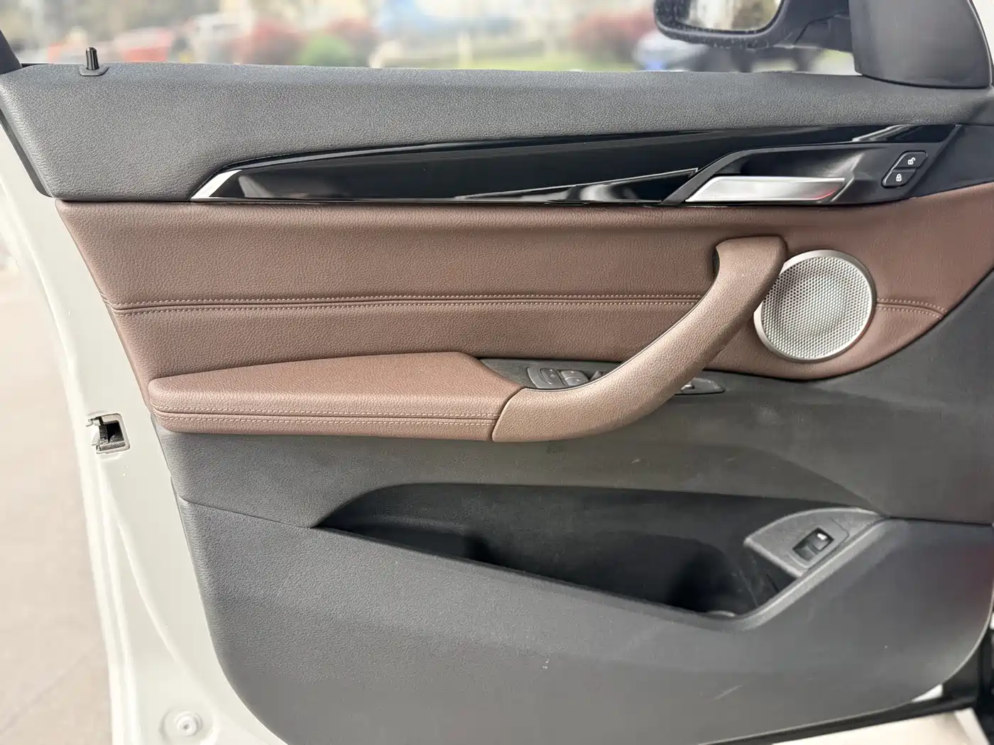 BMW X1 2022 sDrive25Li Leading фото 22
