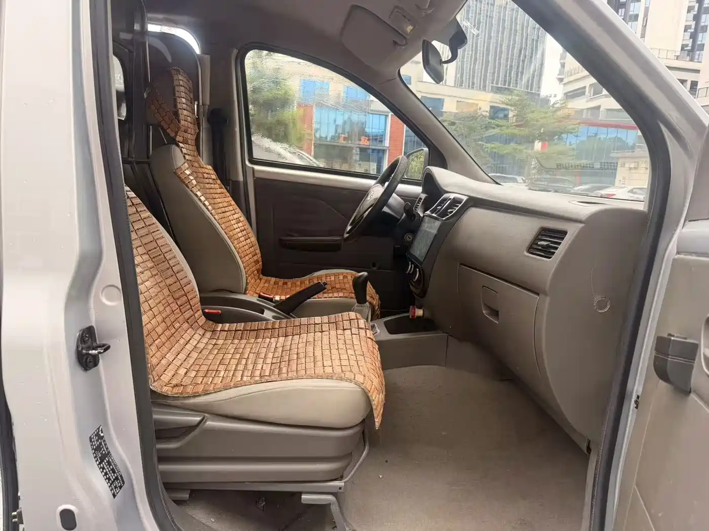 Wuling Motors Wuling Rongguang V 2018 2018 1.5L Standard