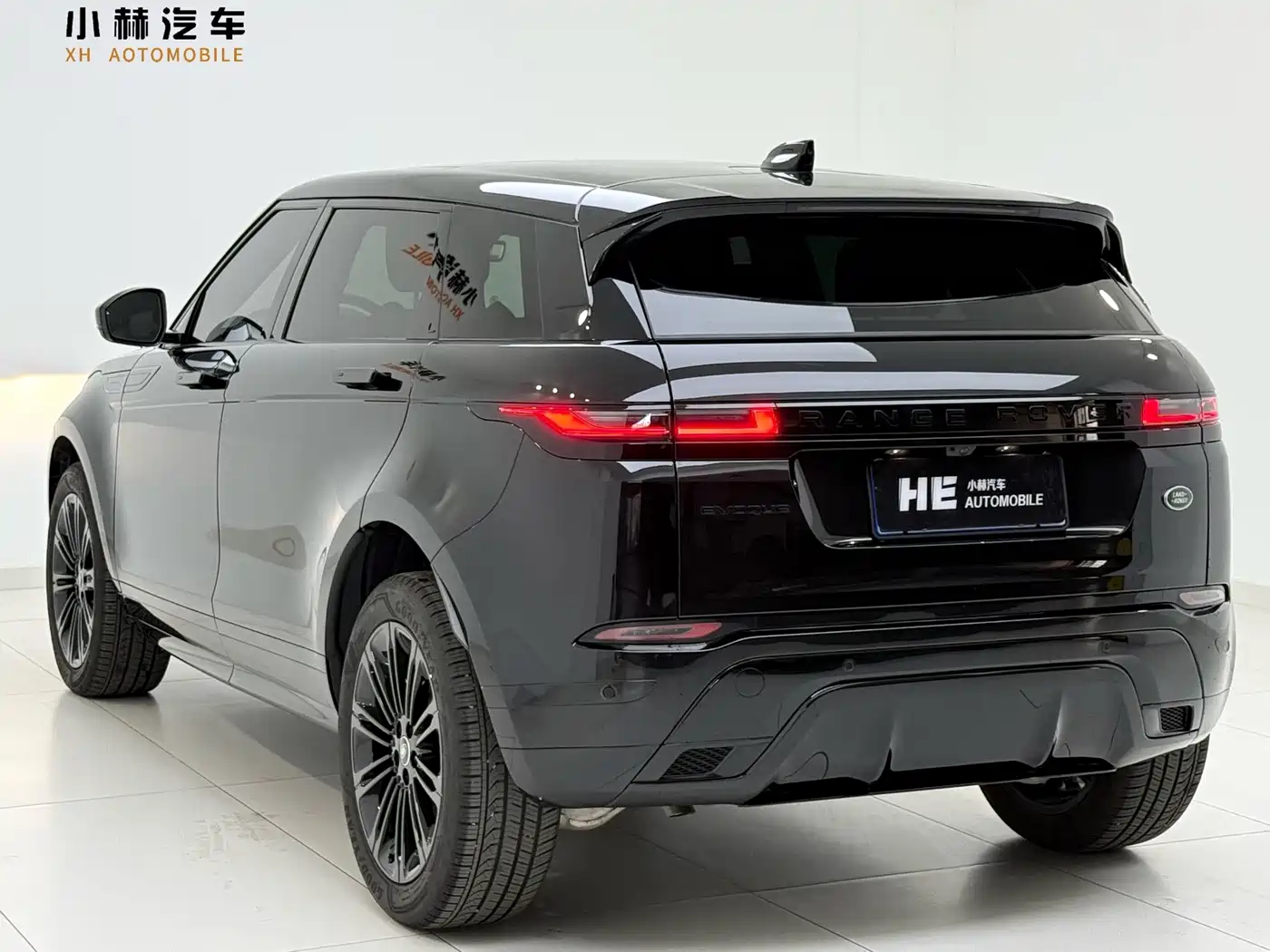 2025 Land Rover Range Rover Evoque
