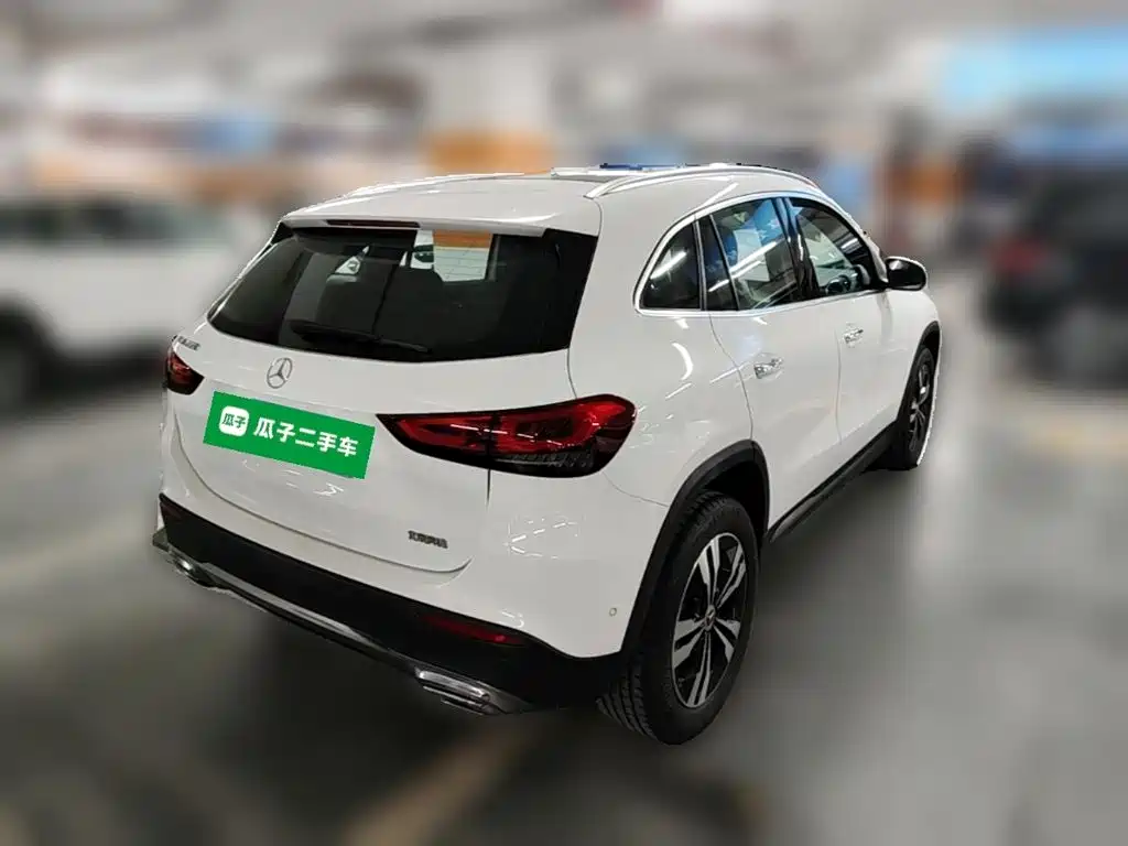 Mercedes-Benz GLA 2023 2023 GLA 220