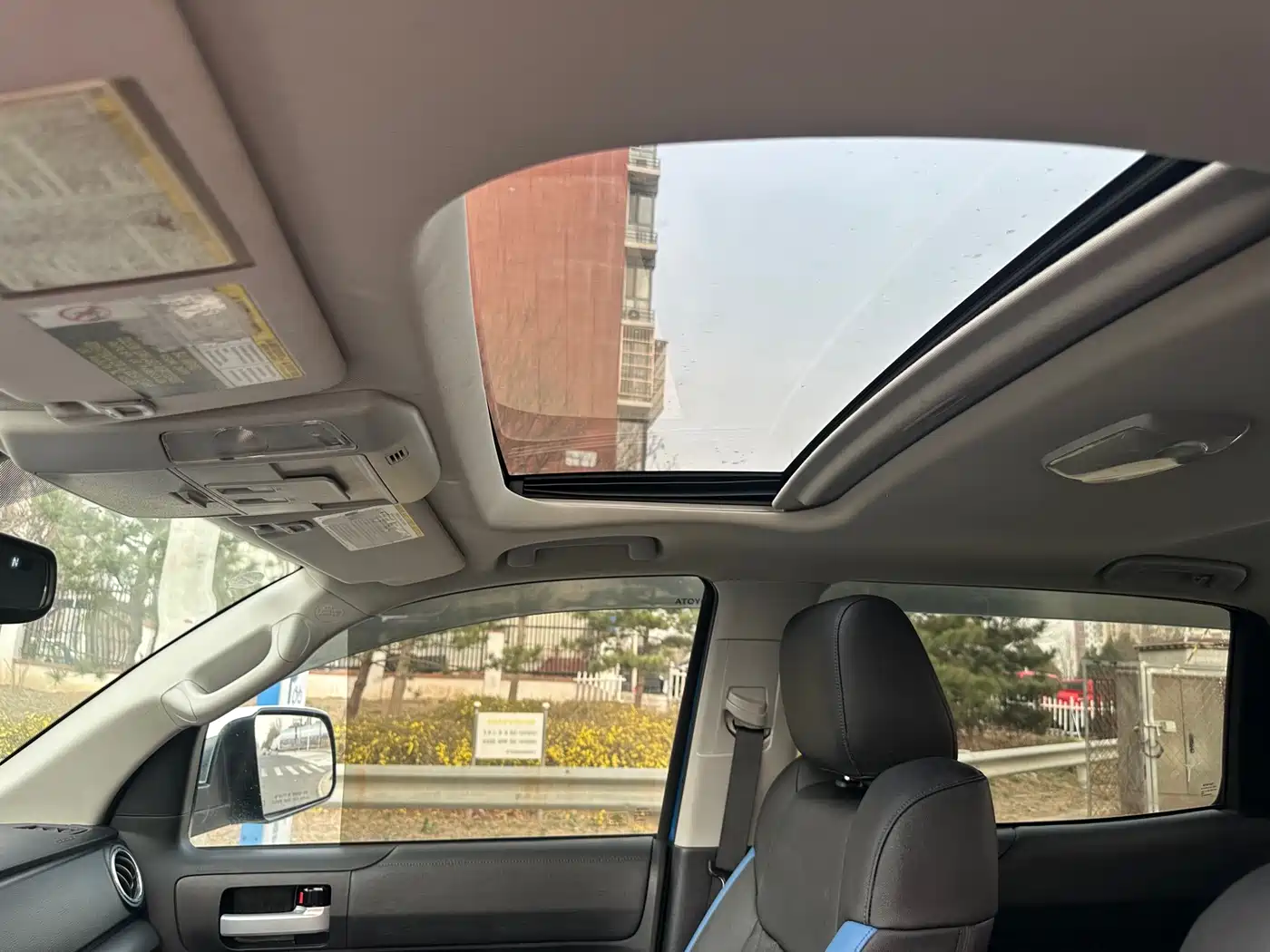 Toyota Tundra 2014 5.7L TRD Pro фото 18