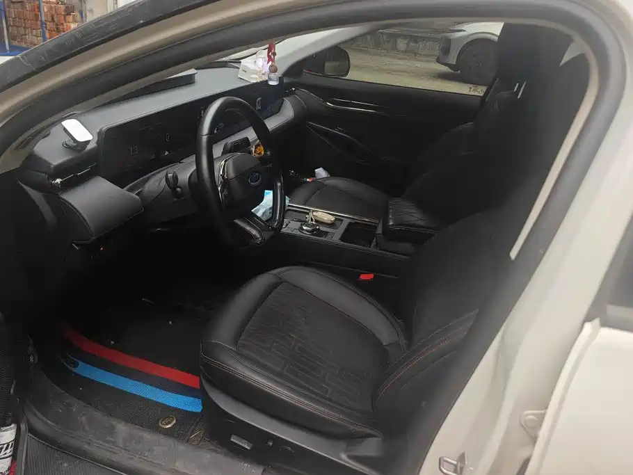 Photo 9 - Ford Mondeo
