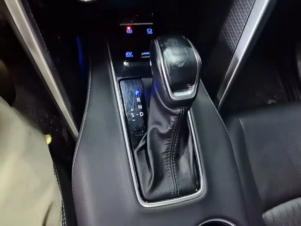 Photo 14 - Toyota Venza