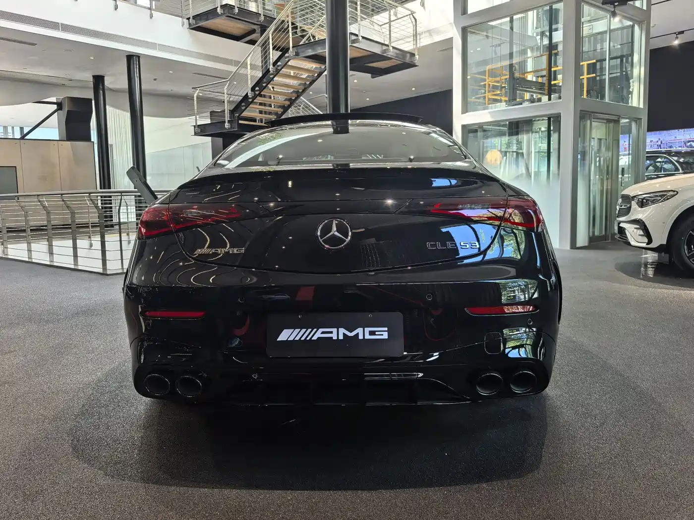 Mercedes-Benz Mercedes-AMG CLE 2025 Model Year Facelift AMG CLE 53 4MATIC+ Coupe фото 4