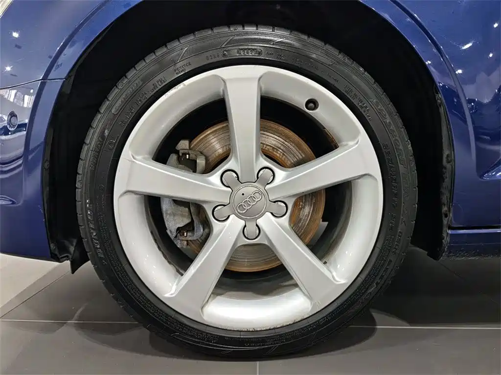 Photo 17 - Audi A3 (Import)
