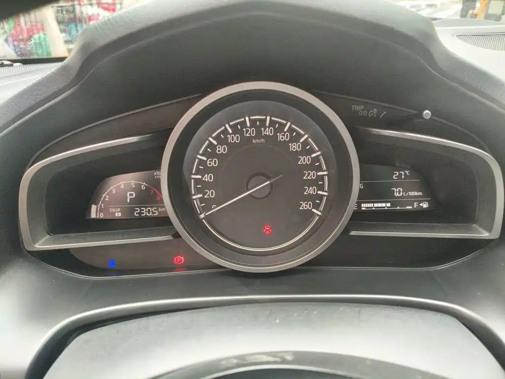 Фото 7 - Mazda Mazda 3