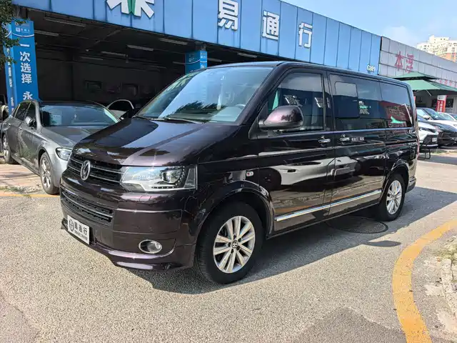  Volkswagen Multivan 2015 2.0TSI AWD 65th Anniversary Limited Edition