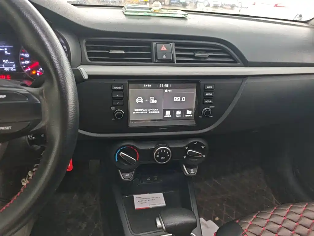 Kia K2 2018 2017 Sedan 1.4L AT GLS