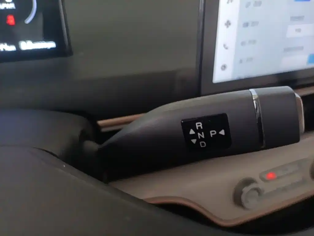 Cowin October 2025 2026 Mate 305km Guoxuan Wave Rider Edition