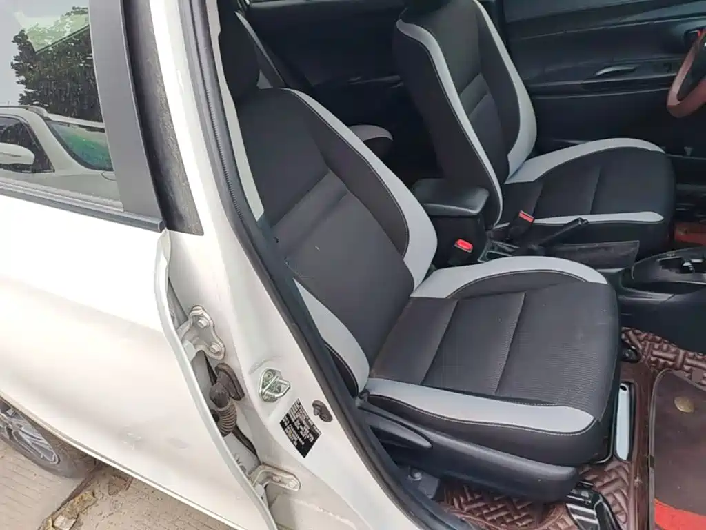 Toyota Yaris, миниатюра 25