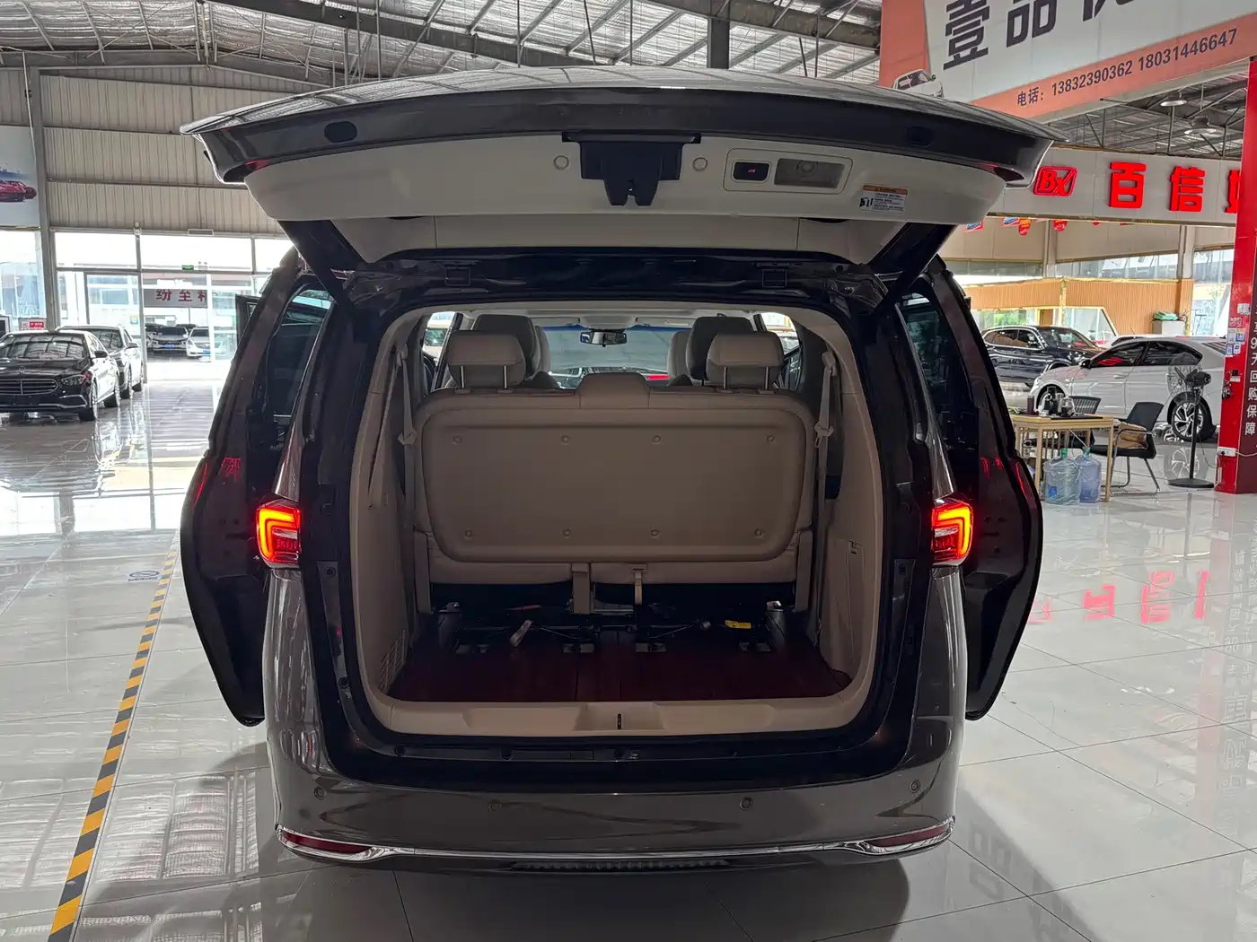 Buick GL8, миниатюра 12