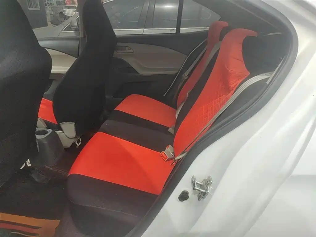 Chevrolet Sail 2018 Sail 3 1.3L Manual Comfort Sunroof фото 17