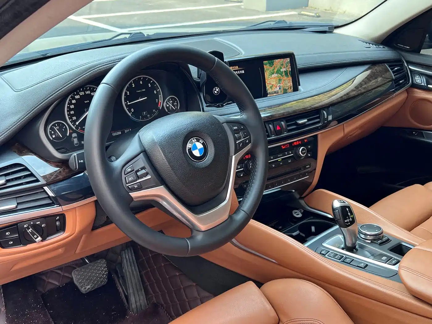 BMW X6 2015 xDrive28i фото 13