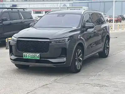 Li Auto ONE