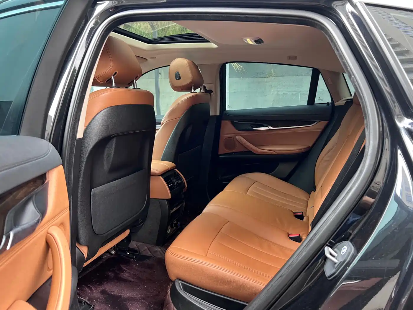 BMW X6 2015 xDrive28i фото 9