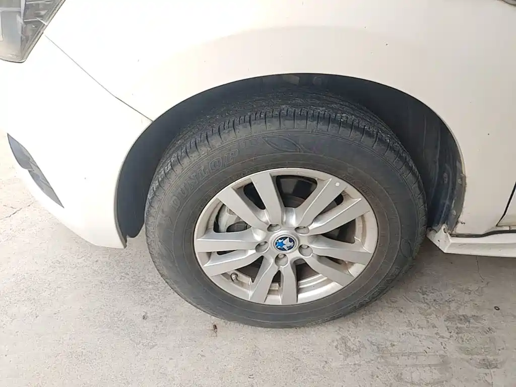 Venucia T70 2017 2016 2.0L CVT Rui Xing Edition