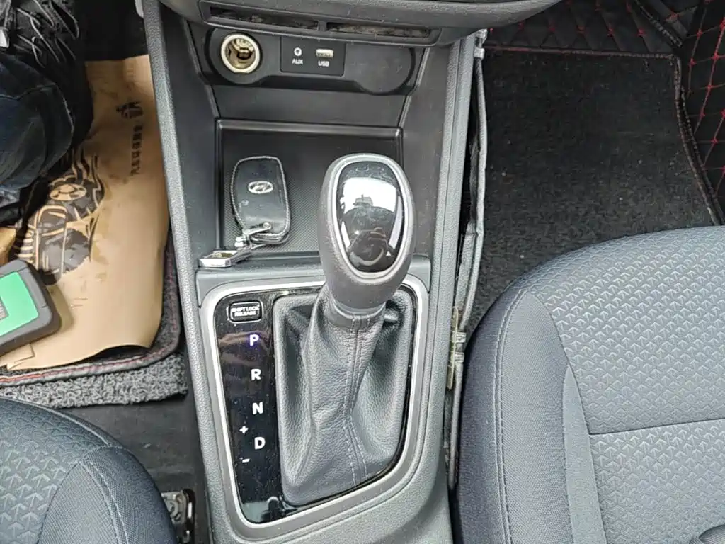 Фото 14 - Hyundai Verna