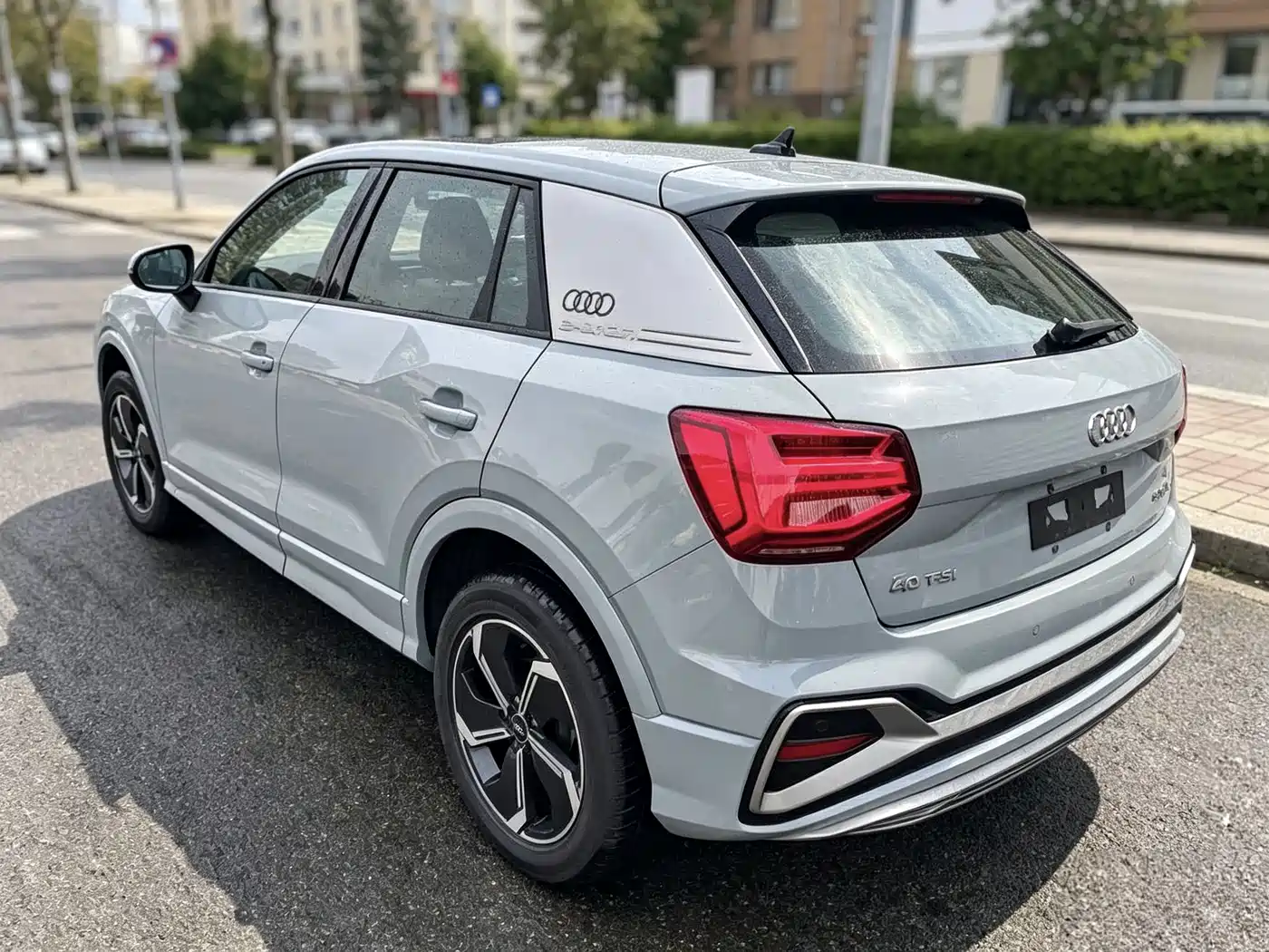 Audi Q2L e-tron 2022 2022 Q2L e-tron Pure Electric Intelligent